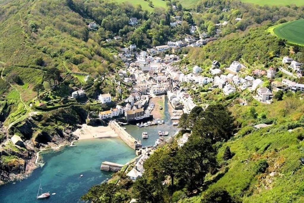 Bijou Coastal Apartment In Polperro With Hot Tub Onsite Parking Downhill Walk To Village المظهر الخارجي الصورة